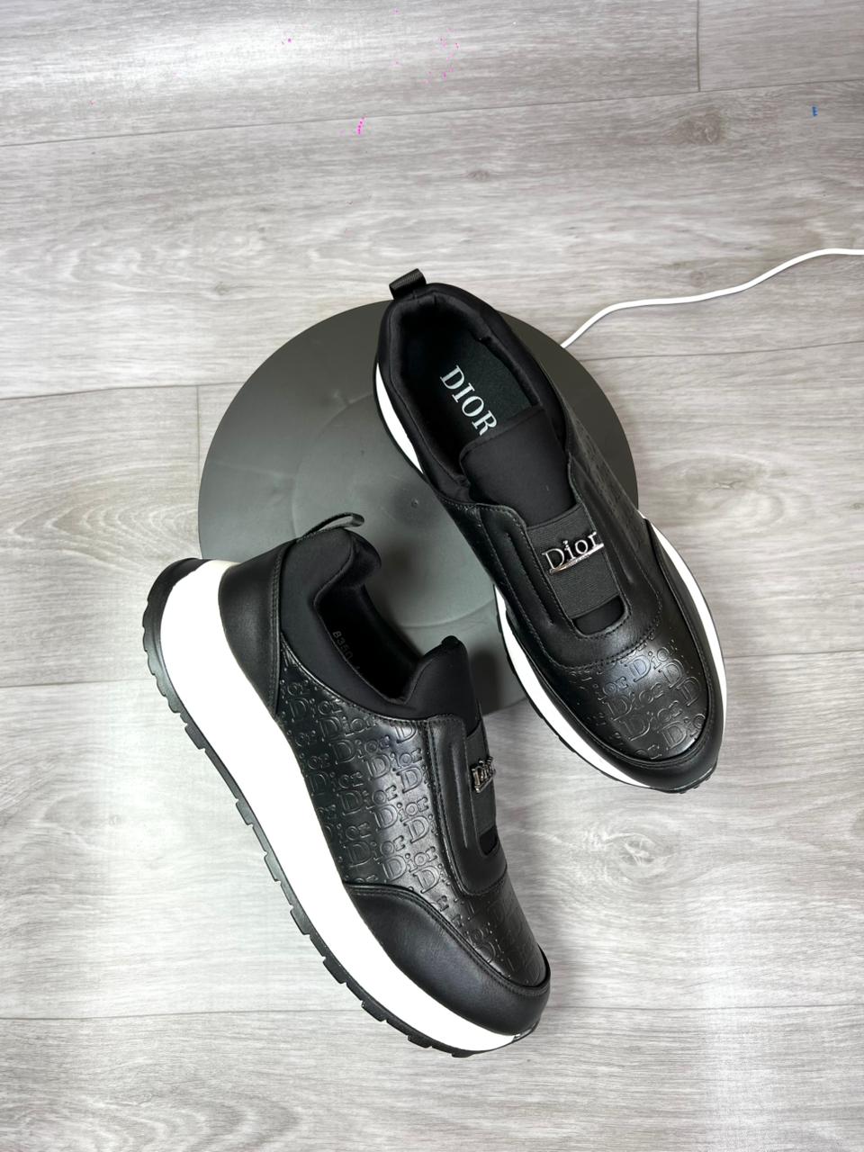 Dior Oblique Slip-On Runner Sneakers