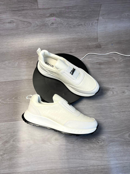 Dior Oblique Slip-On Runner Sneakers
